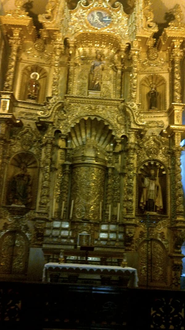 Iglesia de oro en panama
